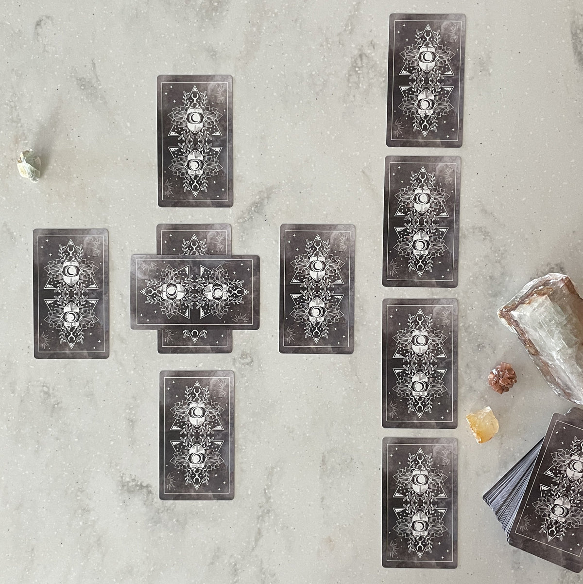 Modern Hue Tarot
